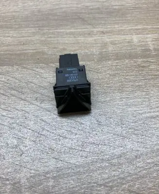 Audi A3 S3 8P Hazard light switch 8P0941509