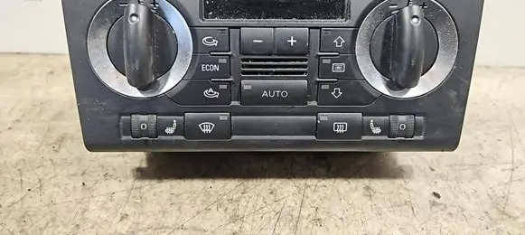 Audi A3 S3 8P Climate control unit 8P0820043J 412206018030