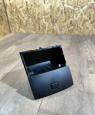 Mercedes-Benz GL X164 Glove box central console A1646800501 A1646800010 0240409