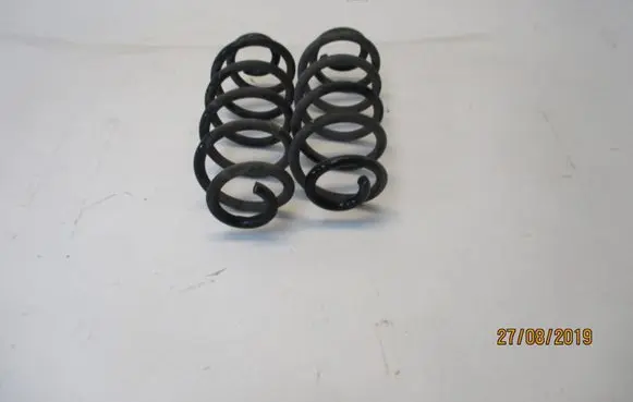 Renault Twingo III Rear coil spring 82000