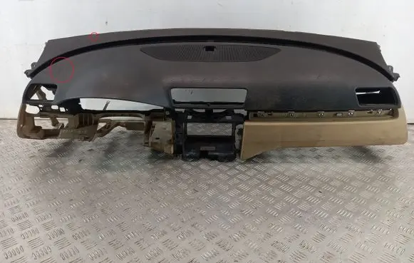Volkswagen PASSAT B6 Dashboard 3C1857009