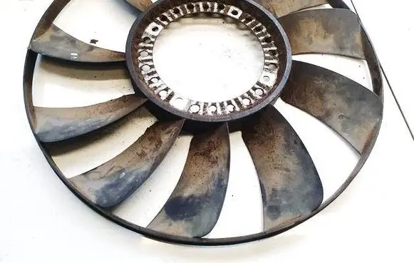 Audi A4 S4 B5 8D Fan impeller 058121301B