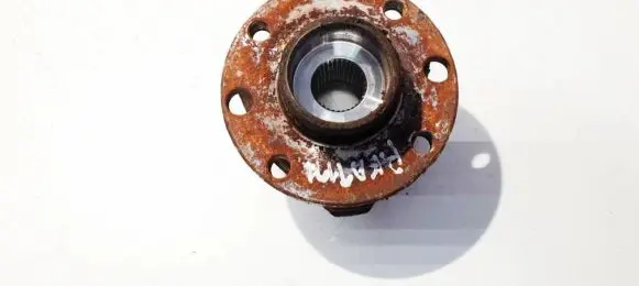 Opel Astra G Front wheel hub