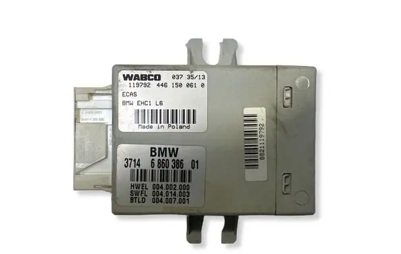 BMW 5 F10 F11 Air suspension control unit module (rear) 686038601 4461500610