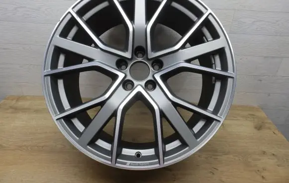 Audi A4 S4 B9 R20 alloy rim 8W0601025EG