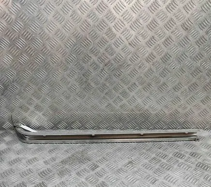 Volkswagen Caddy Sliding door upper roller guide/hinge 2K0843872L