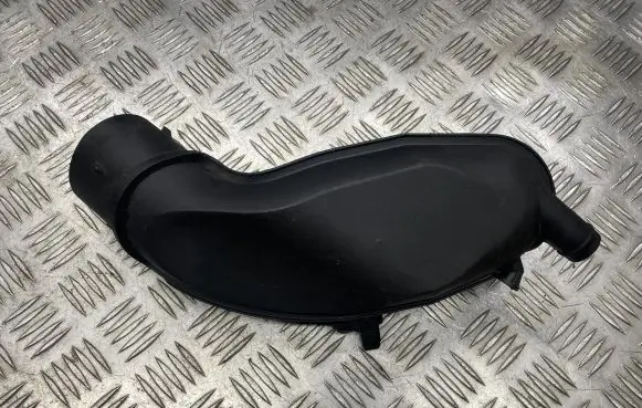Audi A6 S6 C5 4B Air intake hose/pipe 078133356F 3915268906