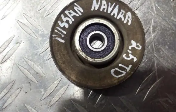 Nissan Navara D22 Alternator pulley 