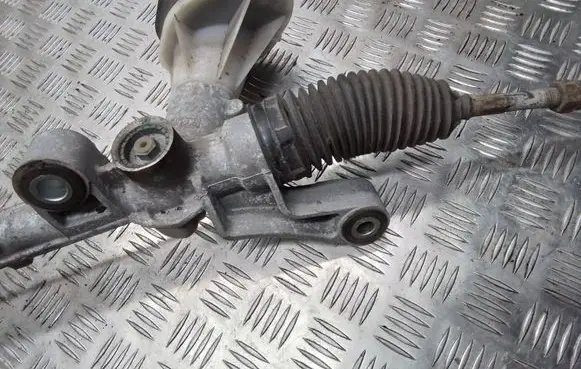 Mazda 2 Steering rack
