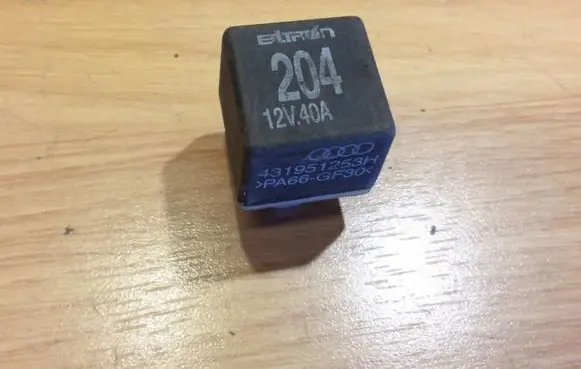 Audi A8 S8 D2 4D Other relay 431951253H