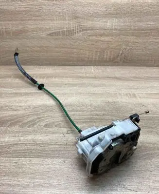 Alfa Romeo 159 Front door lock 47D06 07A18