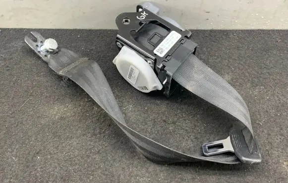 Audi A6 S6 C7 4G Rear seatbelt 4G8857805G 090415 307868200G8