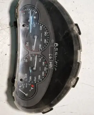 Citroen Berlingo Speedometer (instrument cluster) 9662745180 000708813