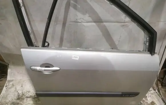Renault Scenic II - Grand scenic II Front door PILKOS