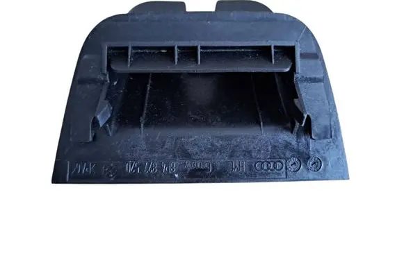 Audi A3 S3 8P Tailgate/boot lid lock trim 8P4827520
