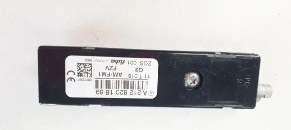 Mercedes-Benz E W212 Aerial antenna amplifier A21282016898 A2128201689