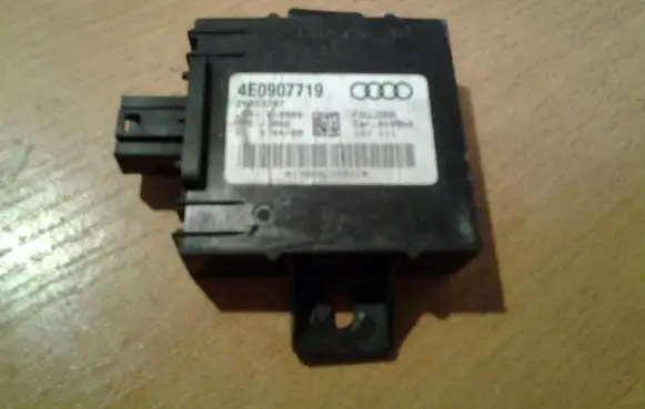 Audi A8 S8 D3 4E Alarm control unit/module 4E0907719 28053787