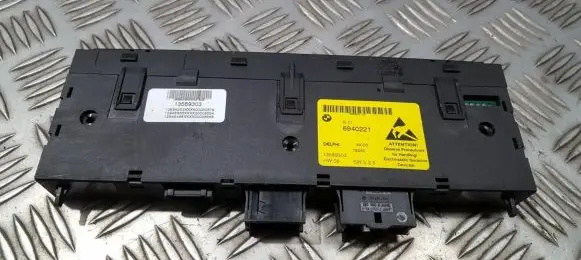 Traction control (ASR) switch