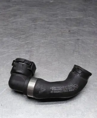BMW 5 E60 E61 Engine coolant pipe/hose 7792622