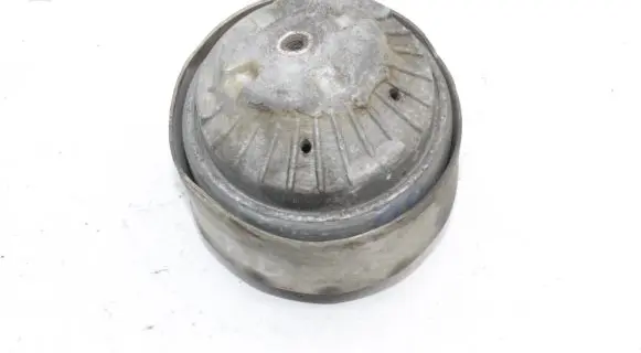 Mercedes-Benz SL R230 Engine mount bracket