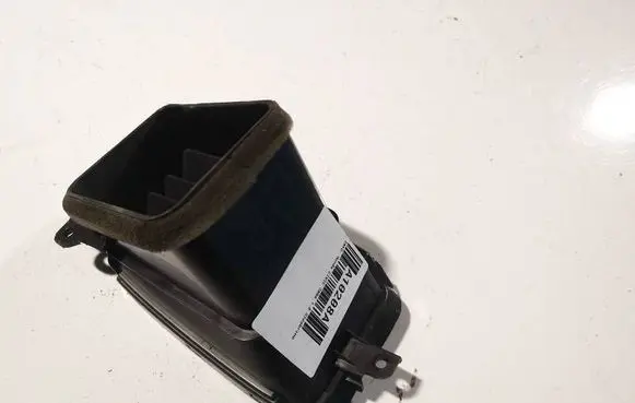 Dash center air vent grill