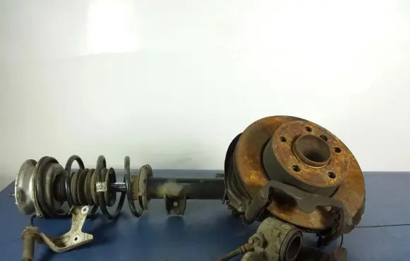 BMW 1 E82 E88 Front wheel hub spindle knuckle 6786018