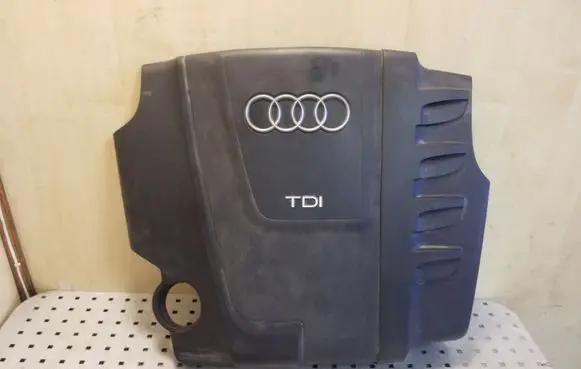 Audi A5 Sportback 8TA Engine cover (trim) 03L103925P