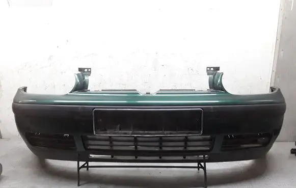 Volkswagen Golf IV Front bumper