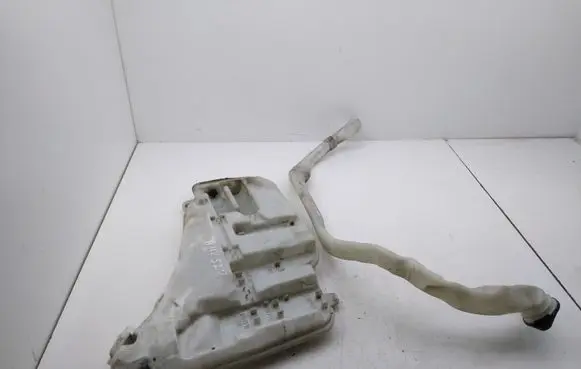 BMW 5 F10 F11 Windshield washer fluid reservoir/tank 13264011 8050439