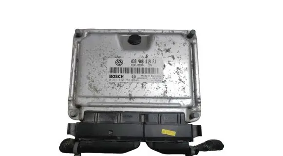 Skoda Octavia Mk1 (1U) Engine control unit/module 038906019FJ 28SA5094 0281010789