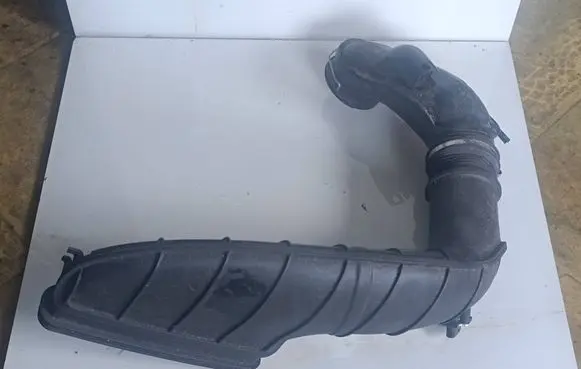 Intercooler hose/pipe