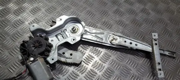 Sliding door window regulator with motor