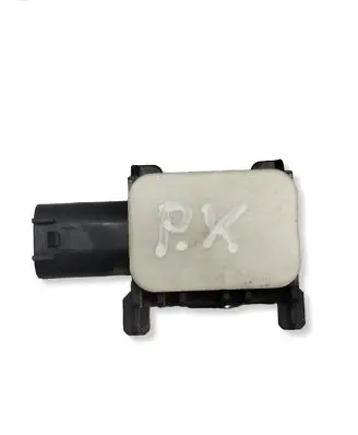 Mercedes-Benz ML W164 Airbag deployment crash/impact sensor 0038202826 402004