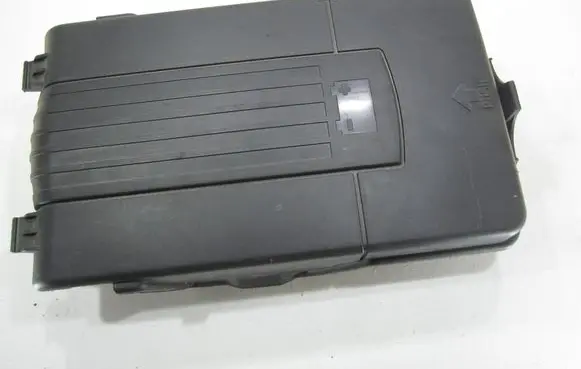 Battery box tray