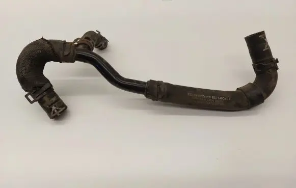 Volkswagen PASSAT B8 Engine coolant pipe/hose 03N121058N