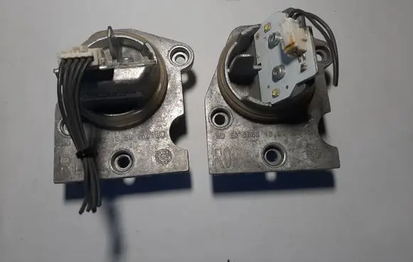BMW X1 E84 LED ballast control module 7374598