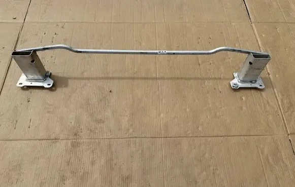 Opel Grandland X Front bumper cross member 9822098580
