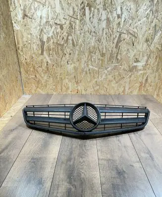 Mercedes-Benz E A207 Front grill a2078880183