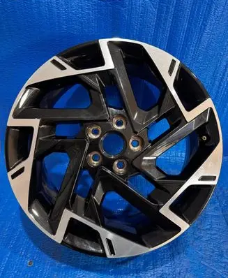 R19 alloy rim