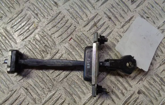 Hyundai Kona I Rear door check strap stopper 