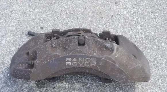Land Rover Range Rover L322 Front brake caliper 20A64703