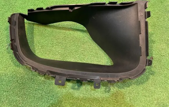 Porsche Cayenne (92A) Radiator trim 7P5121334D