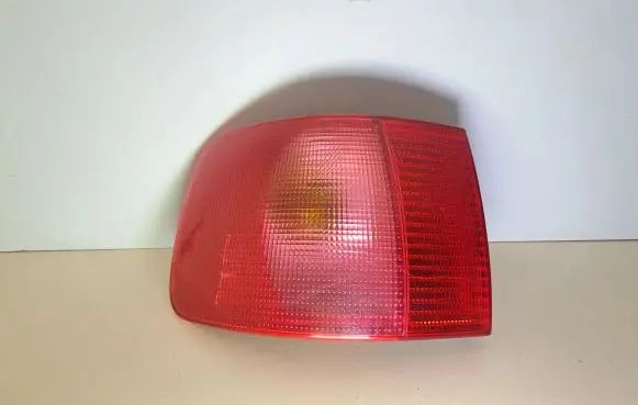 Audi A6 S6 C4 4A Rear/tail lights 138007