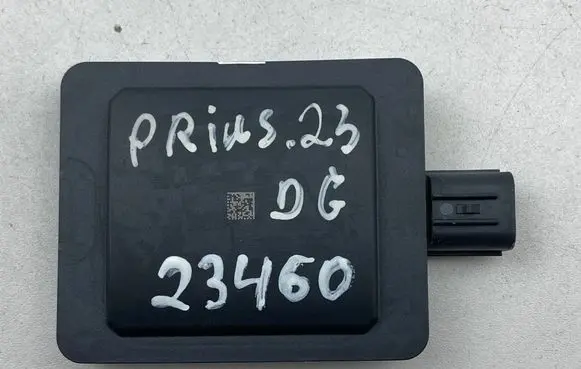 Toyota Prius xw60 Blind spot module 8816248170 4135ASRR5B