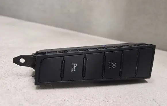 Volkswagen PASSAT B7 Parking (PDC) sensor switch 3AC927137K