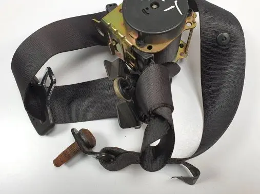 Mini One - Cooper R50 - 53 Rear seatbelt 0430048