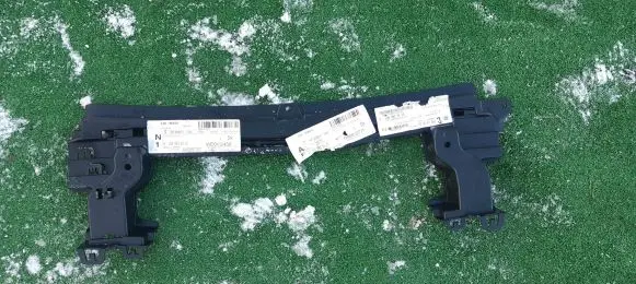 Mercedes-Benz C W206 Front bumper foam support bar A2068859500 G41812142 40414902337