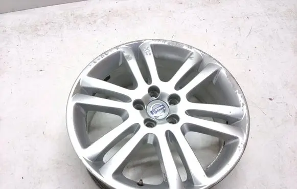 Volvo XC90 R18 alloy rim 30736366