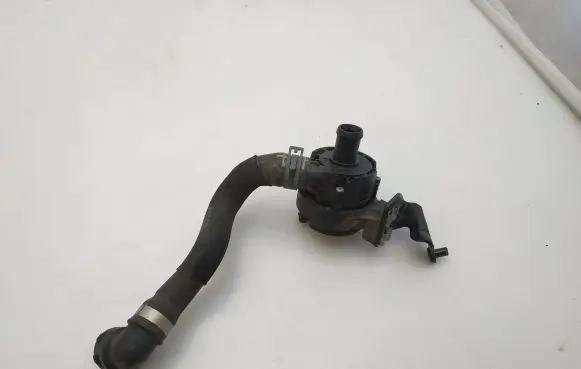 Volkswagen Golf VII Electric auxiliary coolant/water pump 5Q0965567H 0392023247