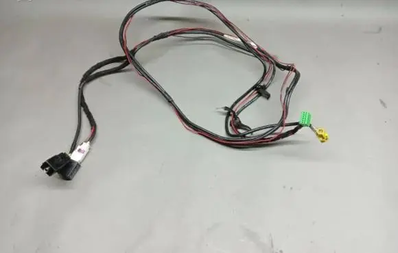 Skoda Octavia Mk3 (5E) USB socket connector 5Q0035726B